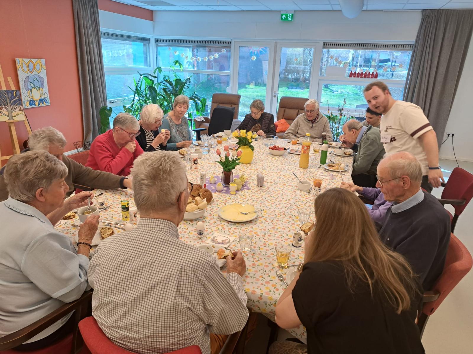 Afbeelding bij nieuwsbericht: Helpende handjes bij Hof van Leusden